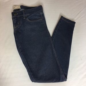 Hollister Low-Rise stretch jeggings